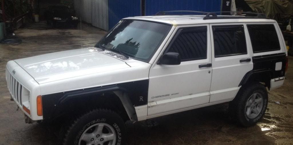 Our new XJ flares!!!! Pirate 4x4